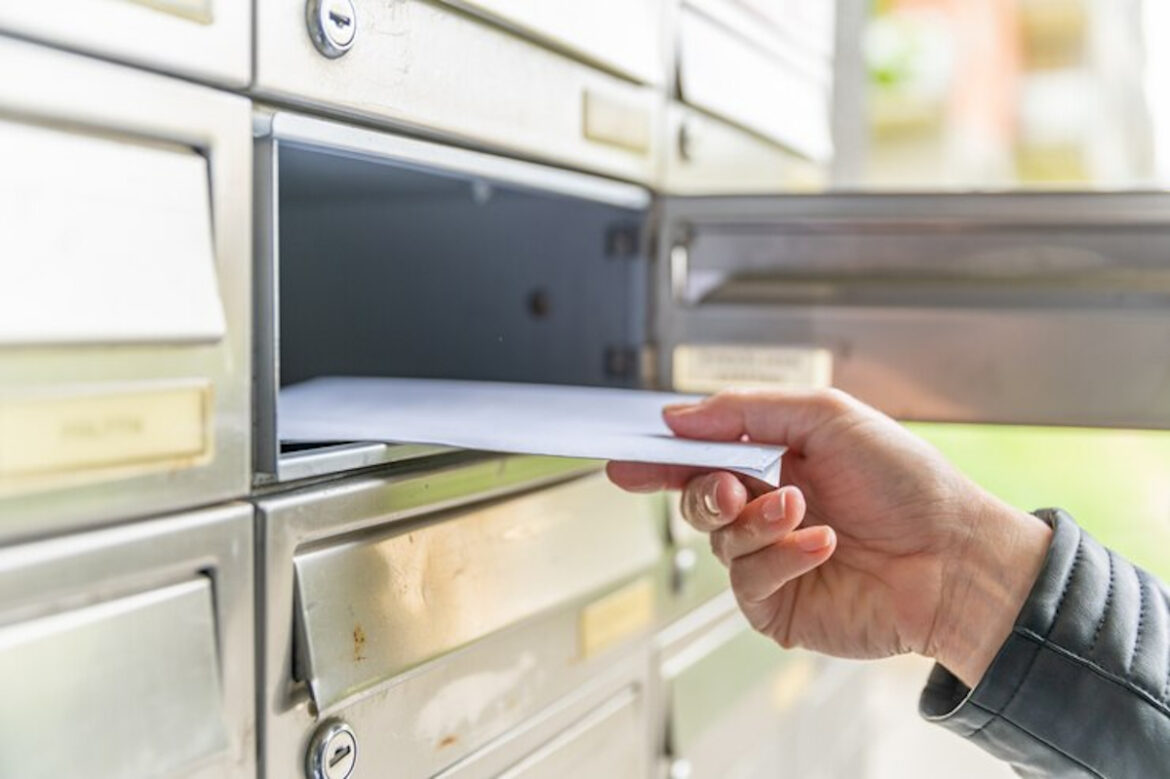 comment mettre son adresse chez quelqu'un