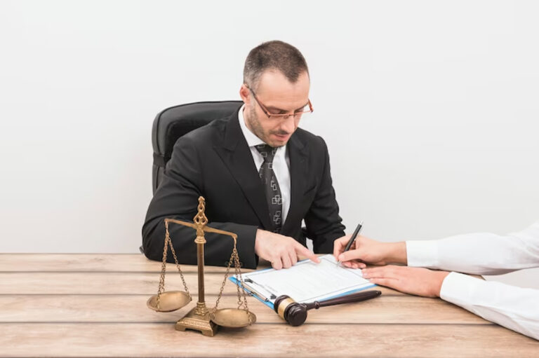 Les consultations chez un notaire et ses conseils sont gratuites ou